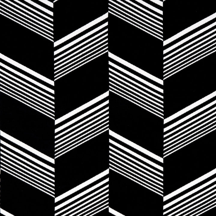 Jessie Cut Velvet Black & White 81573 by Schumacher Fabric Schumacher Fabric Jessie Cut Velvet Black & White 81573Fabric COTTON 40% </p><p>Repeat: H: HORZ. 10" (26CM), V: VERT. 13 2/5" (34CM) 54 - Fabric Carolina -