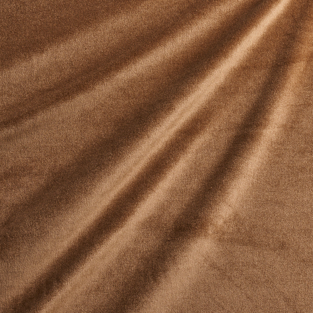Sumptuous Silk Wool Velvet Camel 81891 by Schumacher Fabric Schumacher Fabric Sumptuous Silk Wool Velvet Camel 81891Fabric SILK 35% ITALY </p><p>Repeat: H: HORZ. 54" (137CM(, V: VERT. 144" (366CM) 54" (137CM) - Fabric Carolina -