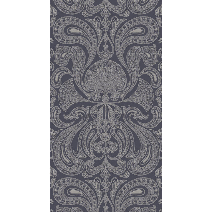 Malabar Gilver/Charl by Cole & Son Wallcovering CONTEMPORARY RESTYLED PAPER - 100% United Kingdom Horizontal: 21 and Vertical: 30 21 - Fabric Carolina -