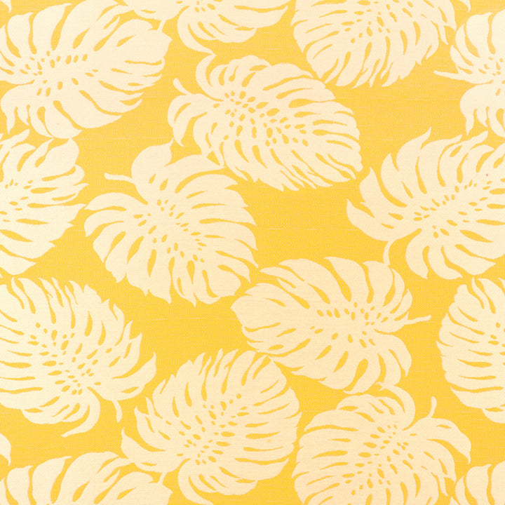 A8033 Sunlight by Greenhouse Fabric F06: Outdoor 57% Polypropylene, 43% Polyester 2,000 Light Hours Mexico 45,000 double rubs Water Repellent </p><p>Repeat: 27" H, 27" V 54" - Fabric Carolina -