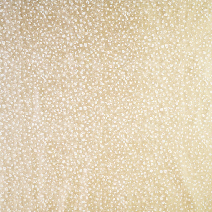 Abilene 5 Sandstone by Marcus William Fabric KAI/MARCUS WILLIAM LAZULI 61%COT 39%POL INDIA FLAME RETARDANT-U.F.A.C. CLASS 1 CATB 117-2013 WYZENBEEK 50 000 DOUBLE RUB WEAR TEST (HEAVY DUTY) Horizontal: 9.375 and Vertical: 12.250 57 in - Fabric Carolina -