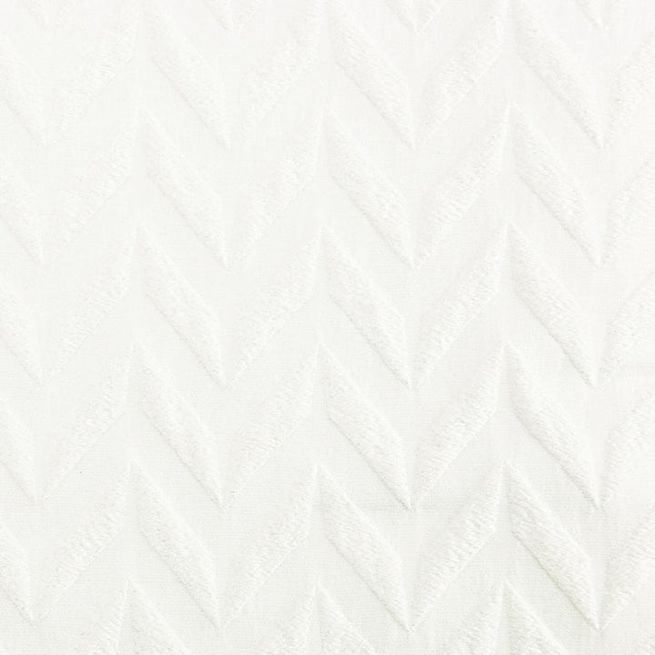 Abonaki 2 Chalk by Stout Fabric Stout Fabric Abonaki 2 ChalkFabric COLOR MY WINDOW EGGSHELL/PEARL INDIA </p><p>Repeat: H: 2.000, V: 1.250 55 in - Fabric Carolina -