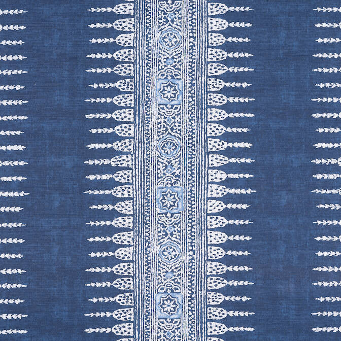 Javanese Stripe Navy AF15142 by Anna French Fabric Anna French Fabric Javanese Stripe Navy AF15142Fabric Antilles Fabric Book 60% Linen, 30% Cot, 10% Nylon THAILAND </p><p>Repeat: V: 16.5 54 - Fabric Carolina -