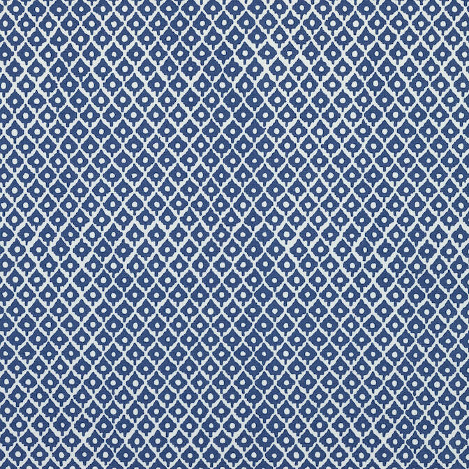 Petit Arbre Navy on White AF9630 by Anna French Fabric Anna French Fabric Petit Arbre Navy on White AF9630Fabric Savoy Fabric Book 100% Cotton INDIA </p><p>Repeat: V: 1 52 - Fabric Carolina -