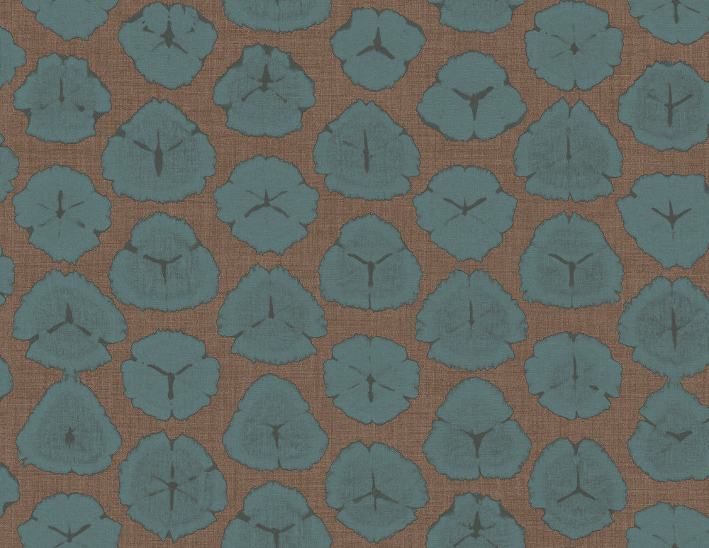 Shibori Blossoms Metallic Blue & Cedar Brown by Seabrook Wallpaper L'Atelier de Paris United States 60.75 20.87" 27" - Fabric Carolina -