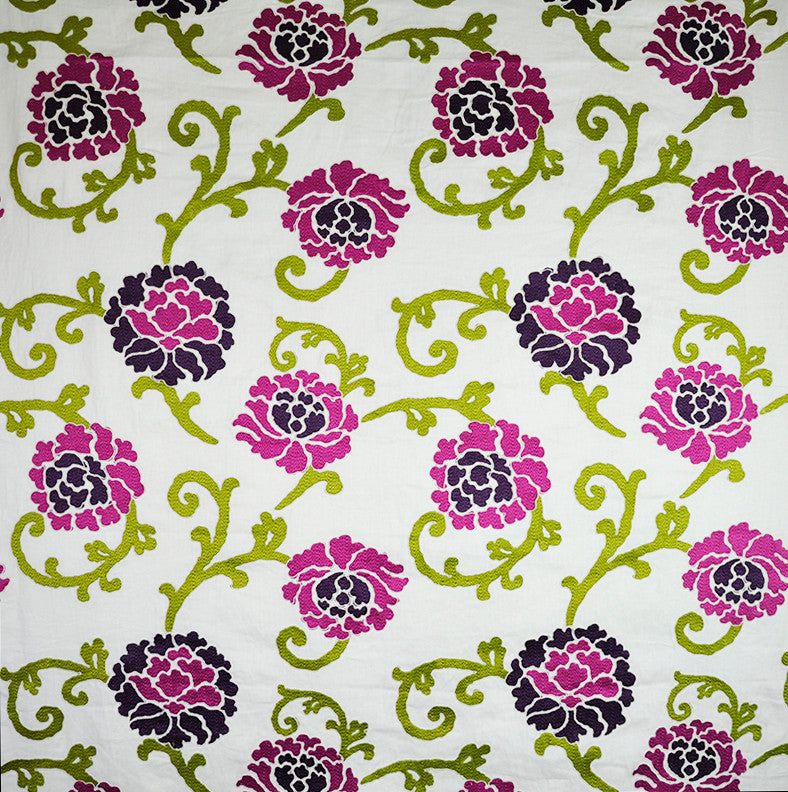 Au Courant # 101 Magenta by Maxwell Fabric TELAFINA IX (memo) 100% LINEN INDIA See sample </p><p>Repeat: Horizontal: 25.1" and Vertical: 22.8" 56"EMB51.5 - Fabric Carolina -
