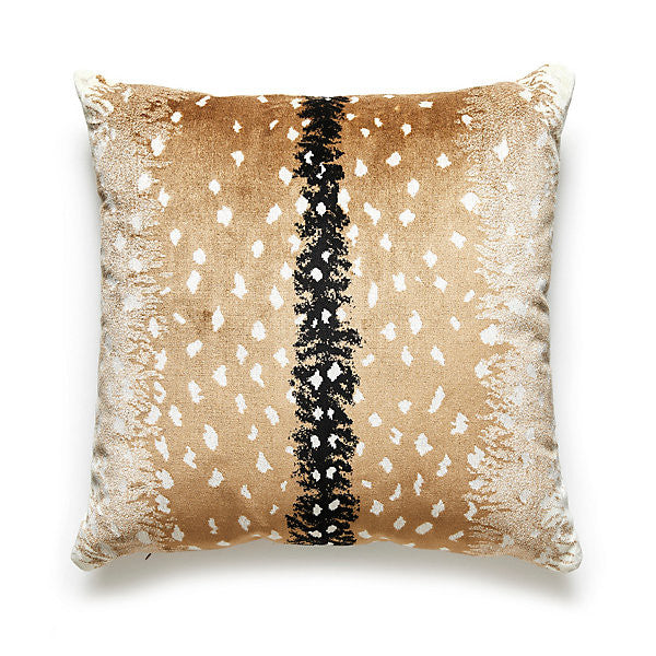 Antelope Pillow/Fawn by Scalamandre Pillow Scalamandre Pillow Antelope Pillow/FawnPillow 76% VISCOSE 24% ACRYLIC USA </p><p>Repeat: H: , V: - Fabric Carolina -