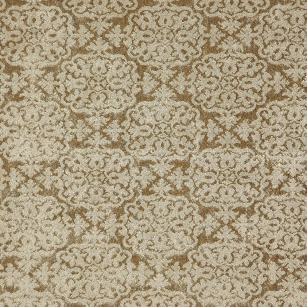 Artemis # 615 Putty by Maxwell Fabric CLASSIC VELVETS 45% VISCOSE 37% COTTON
18% POLYESTER INDIA </p><p>Repeat: Horizontal: H-7 and Vertical: V-5 56.7" - Fabric Carolina -