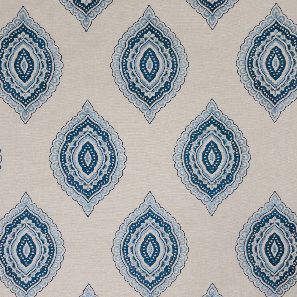 Amulet 1 Denim by Stout Fabric Stout Fabric Amulet 1 DenimFabric RAINBOW LIBRARY DENIM/INDIGO 100%COT %REMB INDIA </p><p>Repeat: H: 7.500, V: 11.250 52 in - Fabric Carolina -
