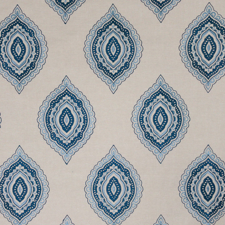 Amulet 1 Denim by Stout Fabric Stout Fabric Amulet 1 DenimFabric RAINBOW LIBRARY DENIM/INDIGO 100%COT %REMB INDIA </p><p>Repeat: H: 7.500, V: 11.250 52 in - Fabric Carolina -