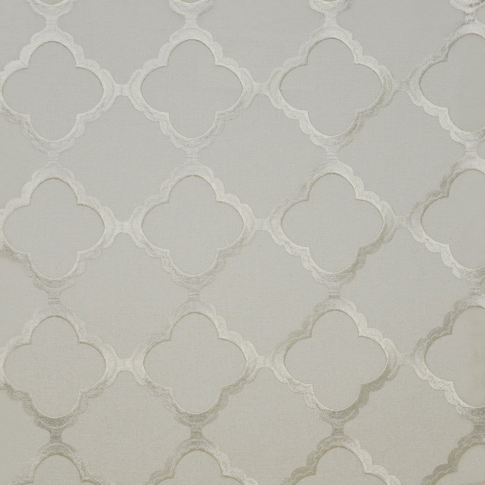 Aperture # 446 White by Maxwell Fabric COLOR THEORY-VOL.III LONDON FOG 70% POLYESTER/30% COTTON
None INDIA See sample </p><p>Repeat: Horizontal: 4.75" and Vertical: & 54"EMB51.5 - Fabric Carolina -