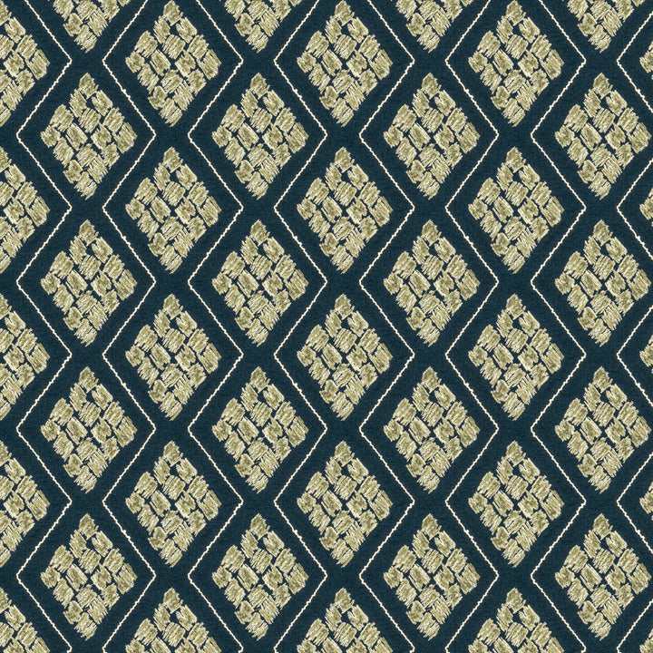Arizona 1 Regency by Stout Fabric Stout Fabric Arizona 1 RegencyFabric COMFORTABLE LIVING SPRAY/OCEAN 100%COT %PEMB INDIA </p><p>Repeat: H: 8.750, V: 7.500 52 in - Fabric Carolina -