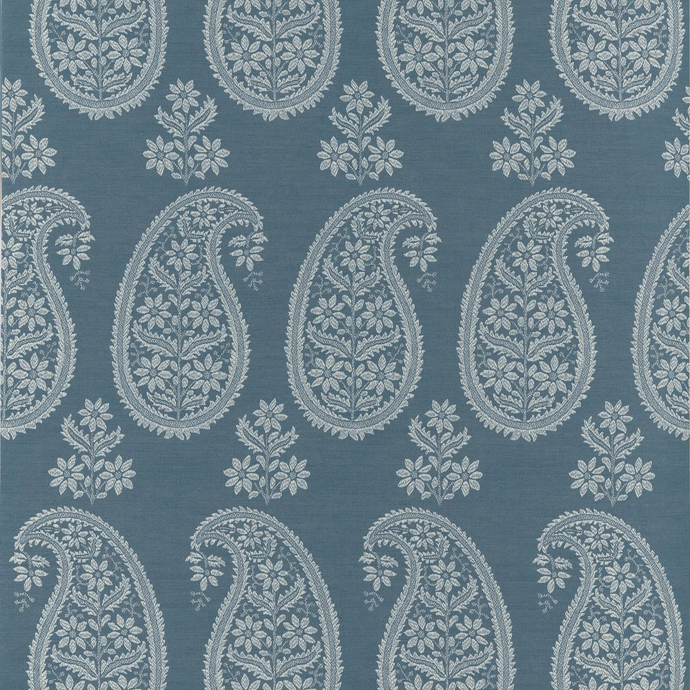 Campania Paisley Blue AT16110 by Thibaut Wallpaper Thibaut Wallpaper Campania Paisley Blue AT16110Wallpaper SOLEIL TEXTURES Non Woven Wallpaper U.S.A </p><p>Repeat: H: , V: 25.5  (64.77 cm) 27 in  (68.58 cm) - Fabric Carolina -