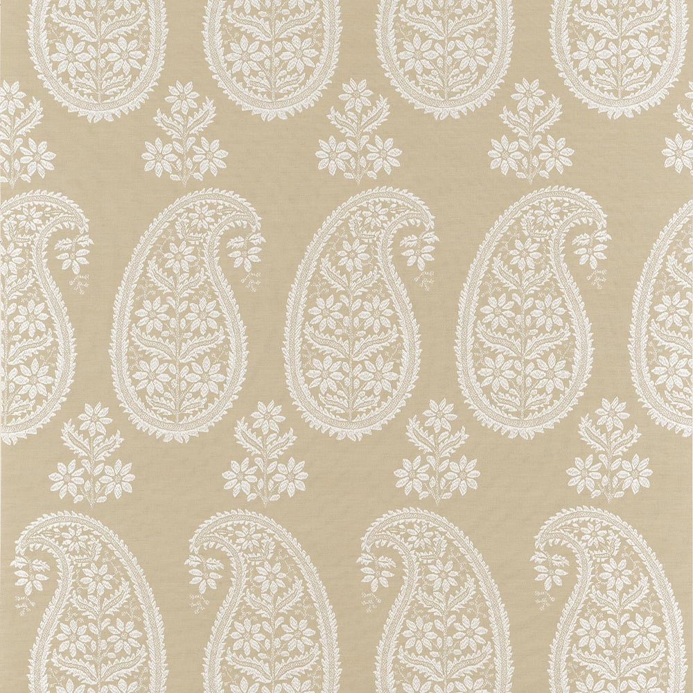 Campania Paisley Beige AT16111 by Thibaut Wallpaper Thibaut Wallpaper Campania Paisley Beige AT16111Wallpaper SOLEIL TEXTURES Non Woven Wallpaper U.S.A </p><p>Repeat: H: , V: 25.5  (64.77 cm) 27 in  (68.58 cm) - Fabric Carolina -