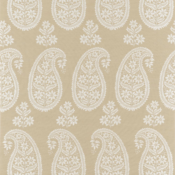 Campania Paisley Beige AT16111 by Thibaut Wallpaper Thibaut Wallpaper Campania Paisley Beige AT16111Wallpaper SOLEIL TEXTURES Non Woven Wallpaper U.S.A </p><p>Repeat: H: , V: 25.5  (64.77 cm) 27 in  (68.58 cm) - Fabric Carolina -