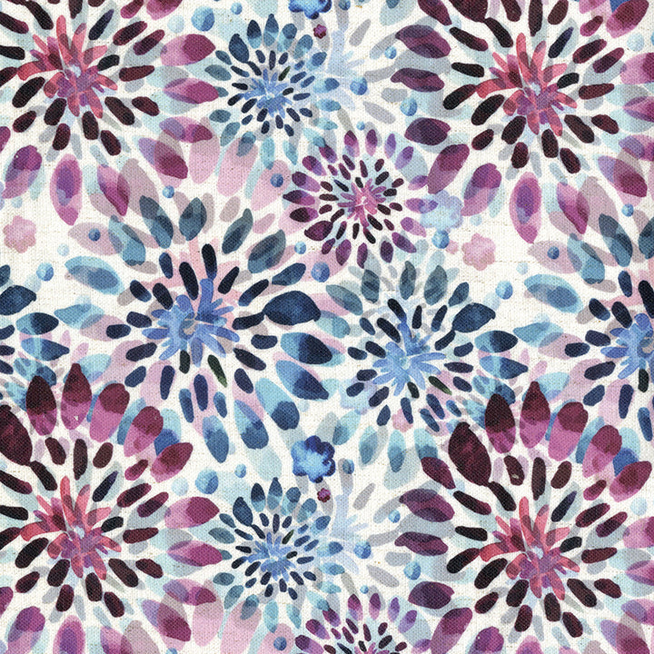 Aureole 14 Jewel by ABBEYSHEA Fabric 92% Polyester
8% Linen CN 30,000 Double Rubs (Wyzenbeek) </p><p>Repeat: Horizontal: 9.8 in. (24.9 cm) up the roll and Vertical: 9.8 in. (24.9 cm) across the roll 57 in. (145 cm) - Fabric Carolina -