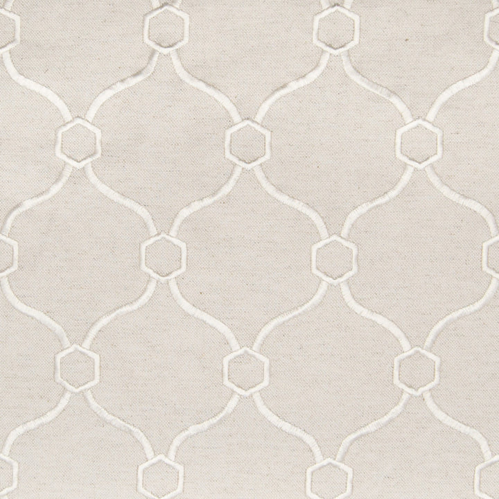 B2805 Cloud by Greenhouse Fabric 38% Viscose, 31% Polyester, 31% Linen With 100% Rayon Embroidery China 6,000 double rubs </p><p>Repeat: 3.75" H, 5" V 53" - Fabric Carolina -