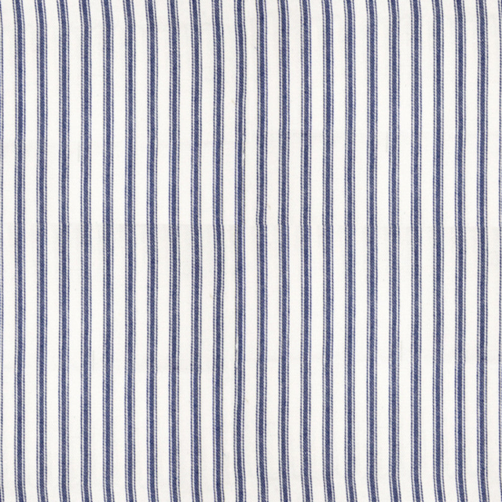 B3016 Periwinkle by Greenhouse Fabric 100% Cotton India 30,000 </p><p>Repeat: .438" V 55" - Fabric Carolina -