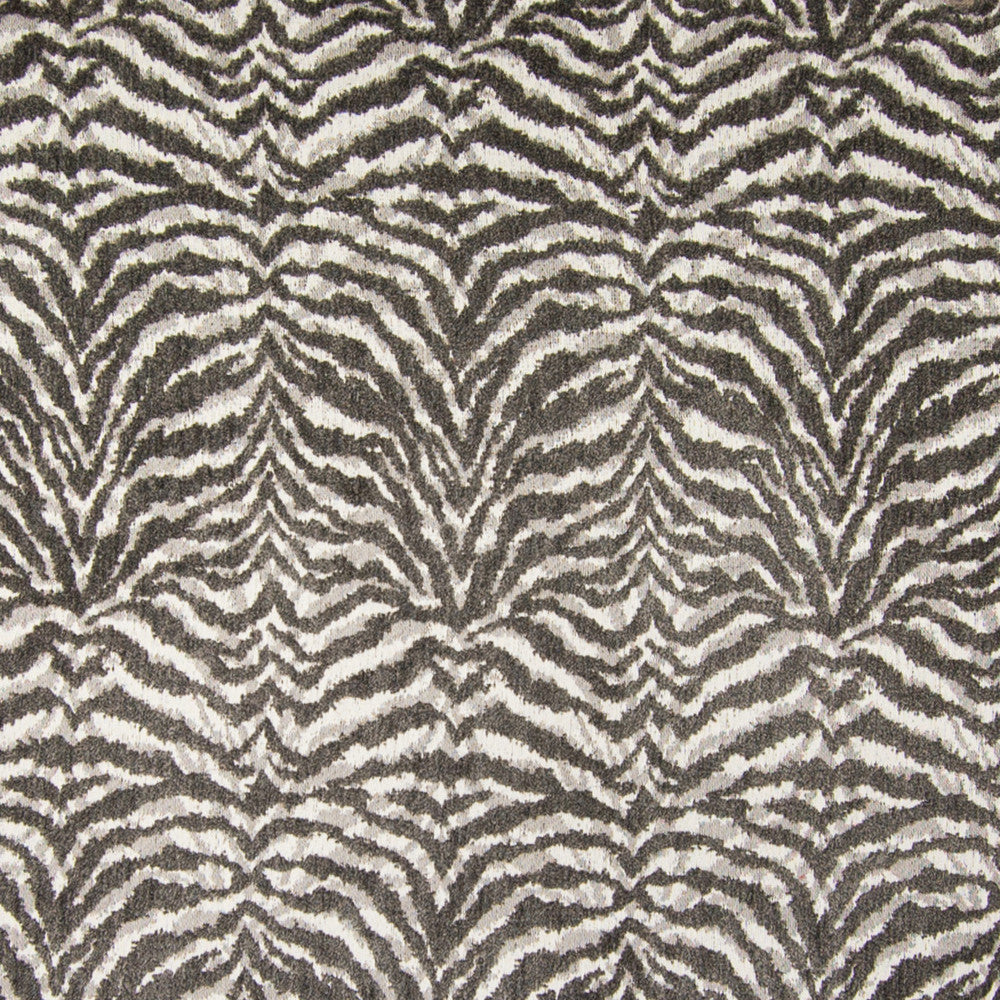 B4297 Powder by Greenhouse Fabric 78% Polyester, 22% Cotton China 50,000 </p><p>Repeat: 14" H, 18.5" V 56" - Fabric Carolina -