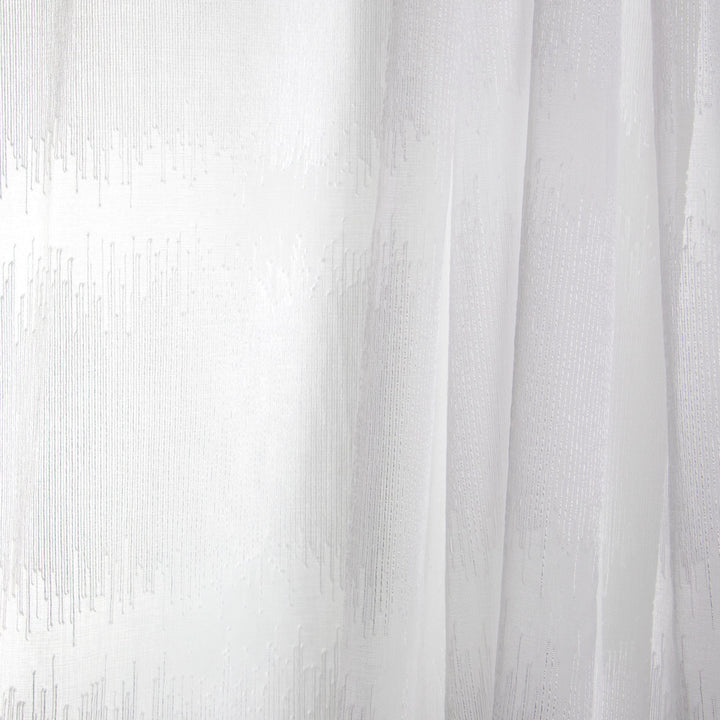 B7945 Bleach by Greenhouse Fabric 100% Polyester Turkey Drapery double rubs </p><p>Repeat: 7.75" V 118" - Fabric Carolina -