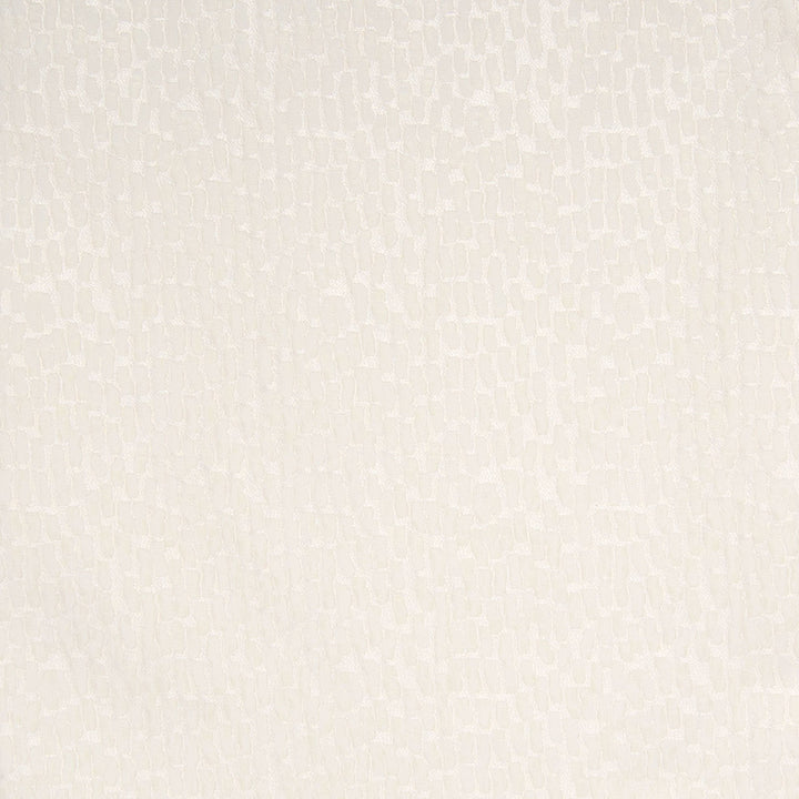 B8012 Cloud by Greenhouse Fabric 100% Polyester India 25,000 double rubs </p><p>Repeat: No Definite Repeat 55" - Fabric Carolina -