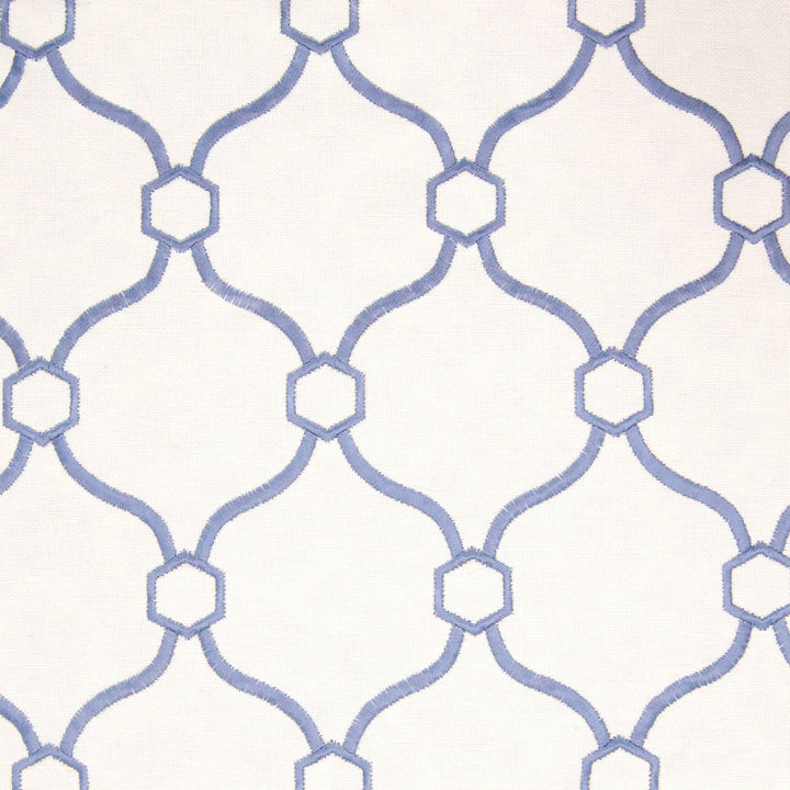 B8328 Wedgewood by Greenhouse Fabric 38% Viscose, 31% Polyester, 31% Linen With 100% Rayon Embroidery China 6,000 double rubs </p><p>Repeat: 3.75" H, 5" V 53" - Fabric Carolina -
