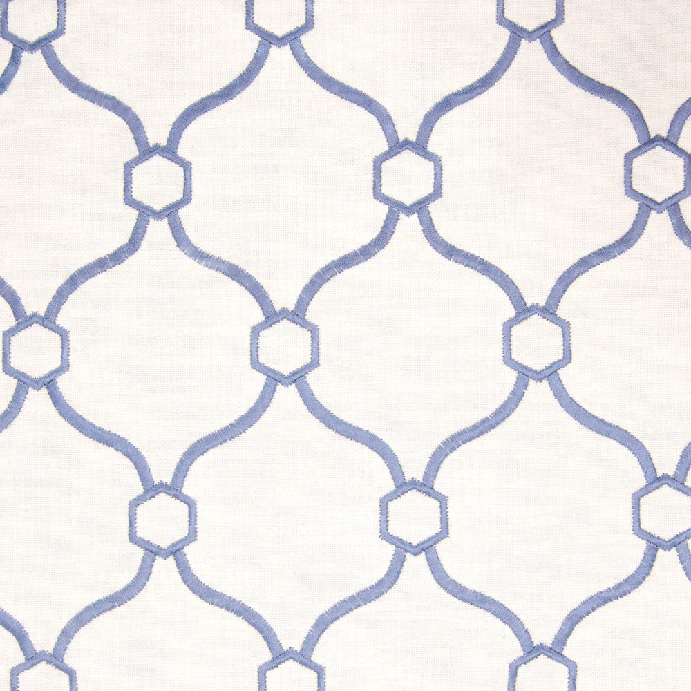 B8328 Wedgewood by Greenhouse Fabric 38% Viscose, 31% Polyester, 31% Linen With 100% Rayon Embroidery China 6,000 double rubs </p><p>Repeat: 3.75" H, 5" V 53" - Fabric Carolina -