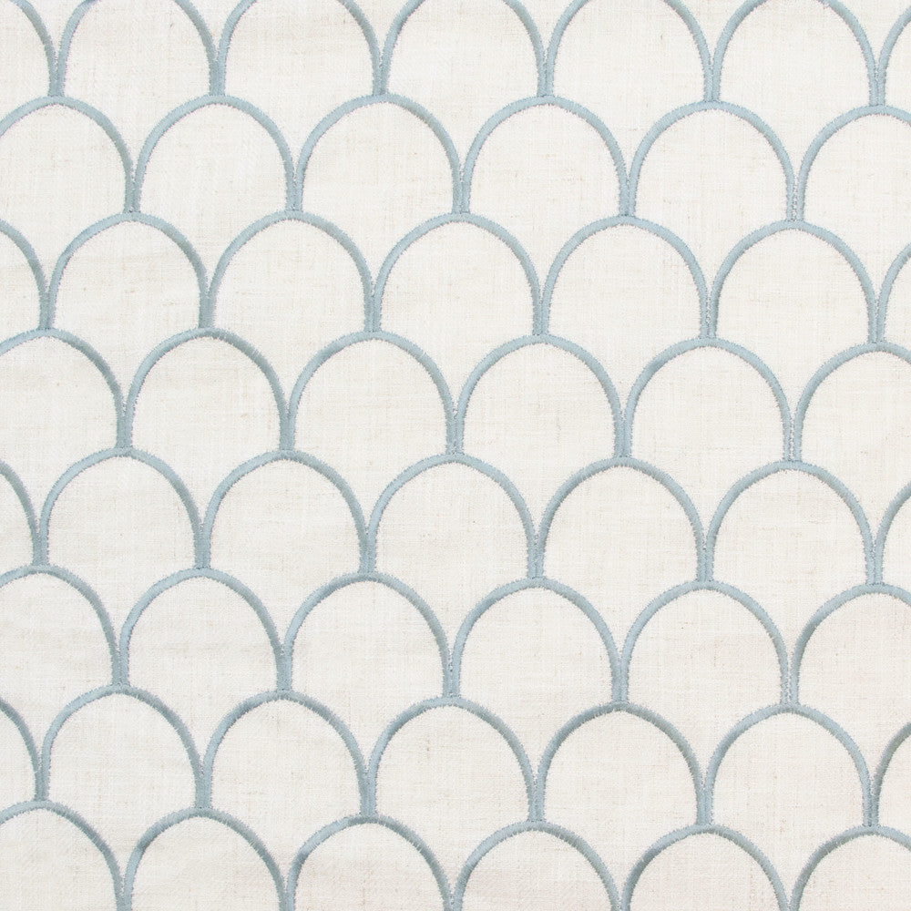 B9320 Catalina by Greenhouse Fabric 88% Polyester, 7% Rayon, 5% Linen With 100% Rayon Embroidery China 6,000 double rubs </p><p>Repeat: 2.7" H, 4" V 58" - Fabric Carolina -