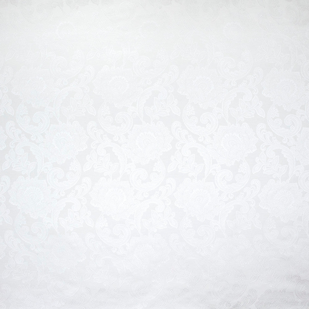 B9557 Snow by Greenhouse Fabric 61% Polyester, 39% Cotton India 12,000 double rubs </p><p>Repeat: 8.75" H, 11.625" V 54" - Fabric Carolina -