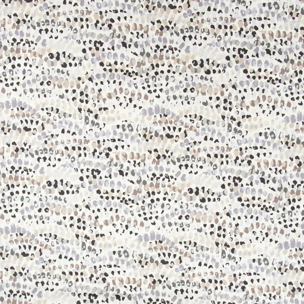 B9646 Smoke by Greenhouse Fabric 100% Cotton Pakistan 50,000 double rubs </p><p>Repeat: 6.7" H, 6.72" V 54" - Fabric Carolina -