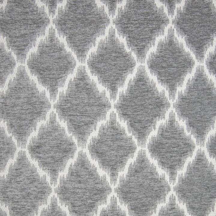 B9710 Silver by Greenhouse Fabric 85% Polyester, 15% Cotton CHINA 50,000 </p><p>Repeat: 3.5" H, 5.1" V 56" - Fabric Carolina -