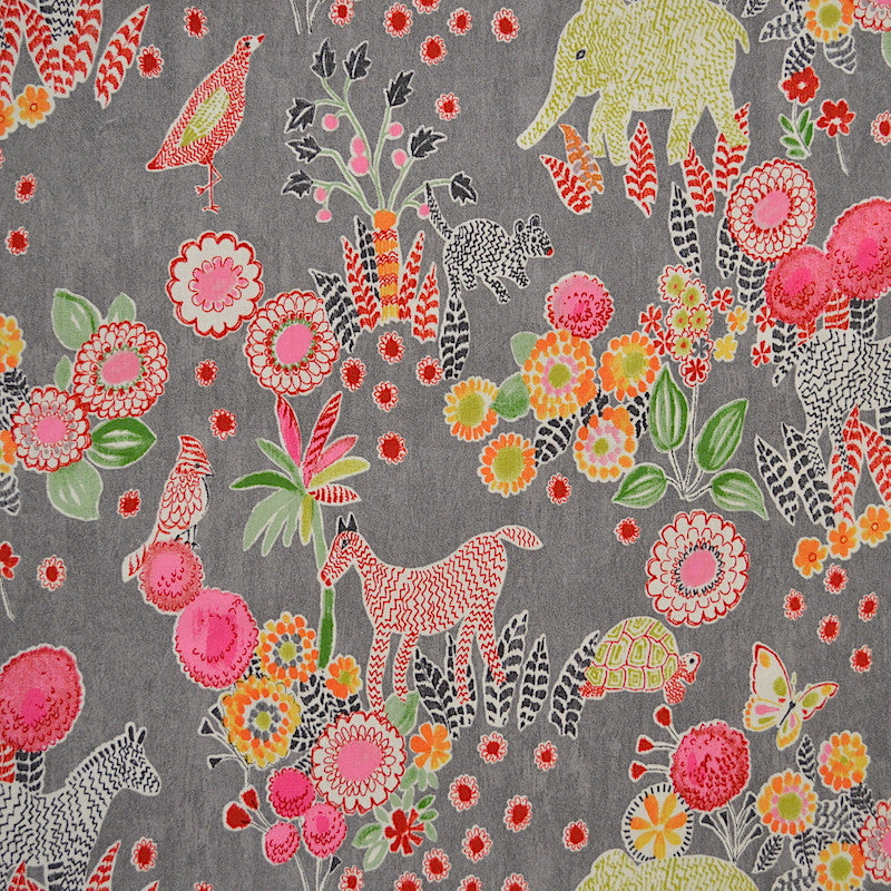 Bahn Gray by Magnolia Fabric See sample 100% COTTON PAKISTAN 30000 </p><p>Repeat: Horizontal: 54 and Vertical: 25 54" - Fabric Carolina -