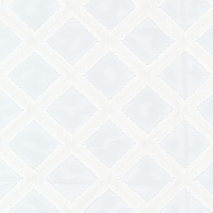 Berkley 1 Snow by Stout Fabric Stout Fabric Berkley 1 SnowFabric DAYDREAMS 89%POL 11%COT INDIA </p><p>Repeat: H: 3.375, V: 3.500 122 in - Fabric Carolina -