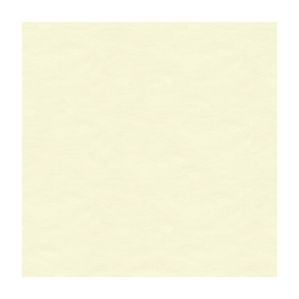 Soho Silk Ivory by G P & J Baker Fabric G P & J Baker Fabric Soho Silk IvoryFabric COSMOPOLITAN SILK - 100% India </p><p>Repeat: H: , V: 53.5 - Fabric Carolina -