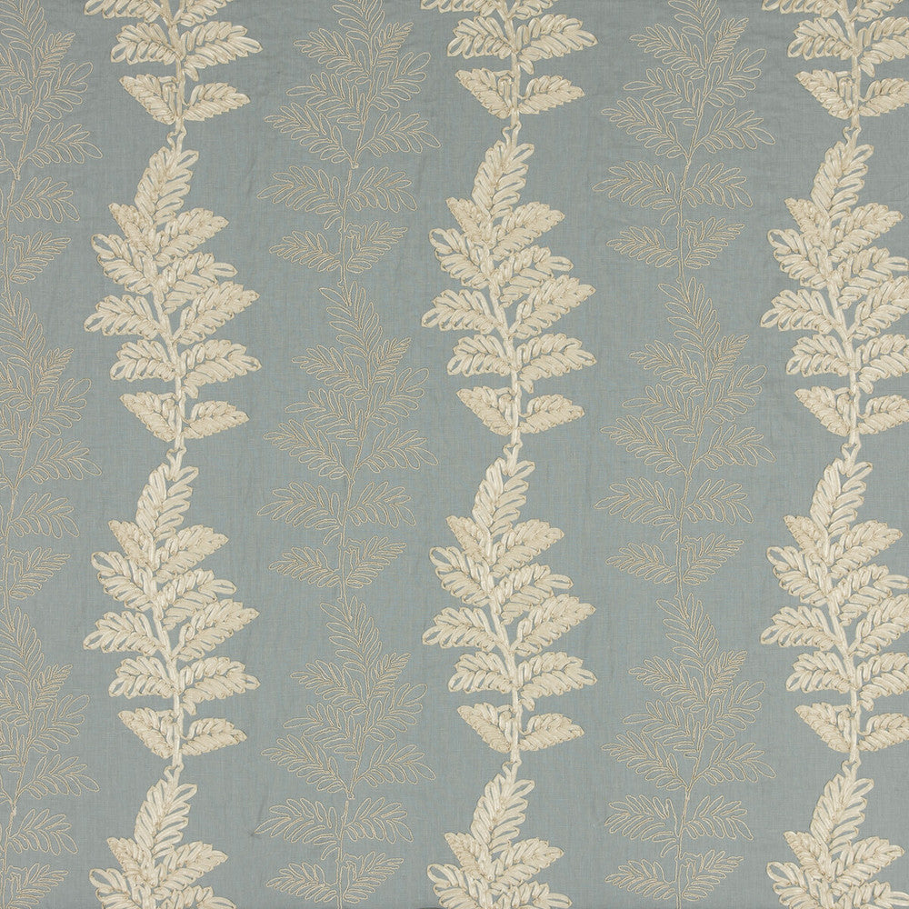Couture Aquamarine by G P & J Baker Fabric HISTORIC ROYAL PALACES LINEN - 68%;POLYESTER - 19%;VISCOSE - 7%;COTTON - 6% India Horizontal: 16.548 and Vertical: 15.76 49.644 - Fabric Carolina -