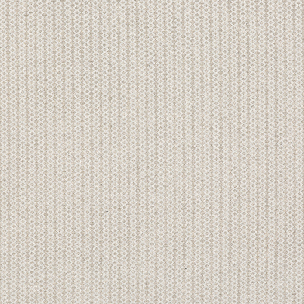Harwood Parchment by G P & J Baker Fabric BAKER HOUSE TEXTURES VISCOSE - 48%;COTTON - 28%;LINEN - 18%;POLYESTER - 6% Italy HEAVY Horizontal: 0.985 and Vertical: 0.591 54.766 - Fabric Carolina -