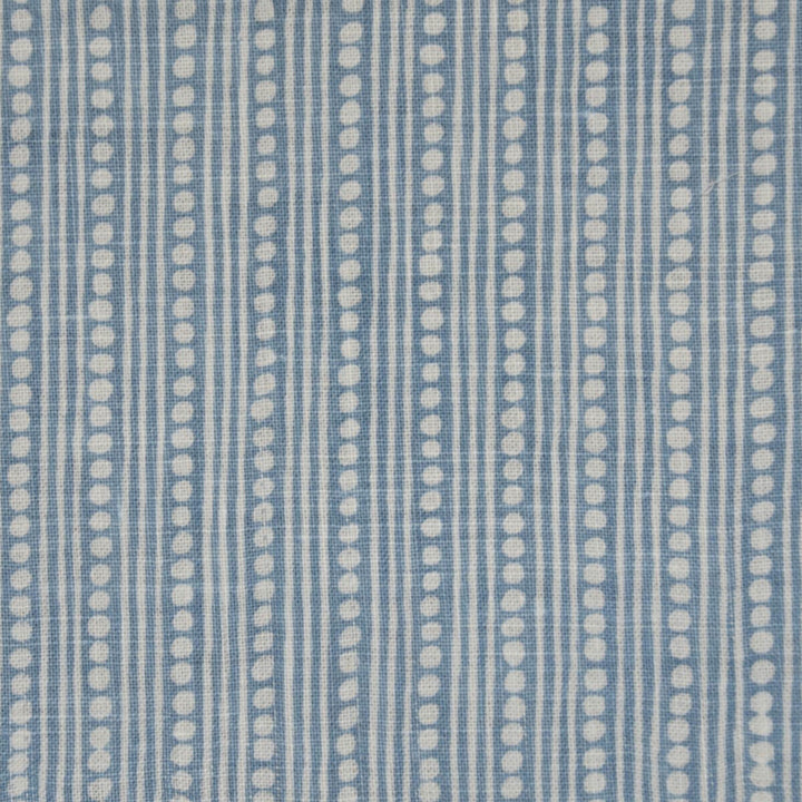 Wicklewood Ii New Blue/Oys by Lee Jofa Fabric Lee Jofa Fabric Wicklewood Ii New Blue/OysFabric BLITHFIELD LINEN - 88%;POLYAMIDE - 12% United Kingdom </p><p>Repeat: H: 0.5, V: 0 54.25 - Fabric Carolina -