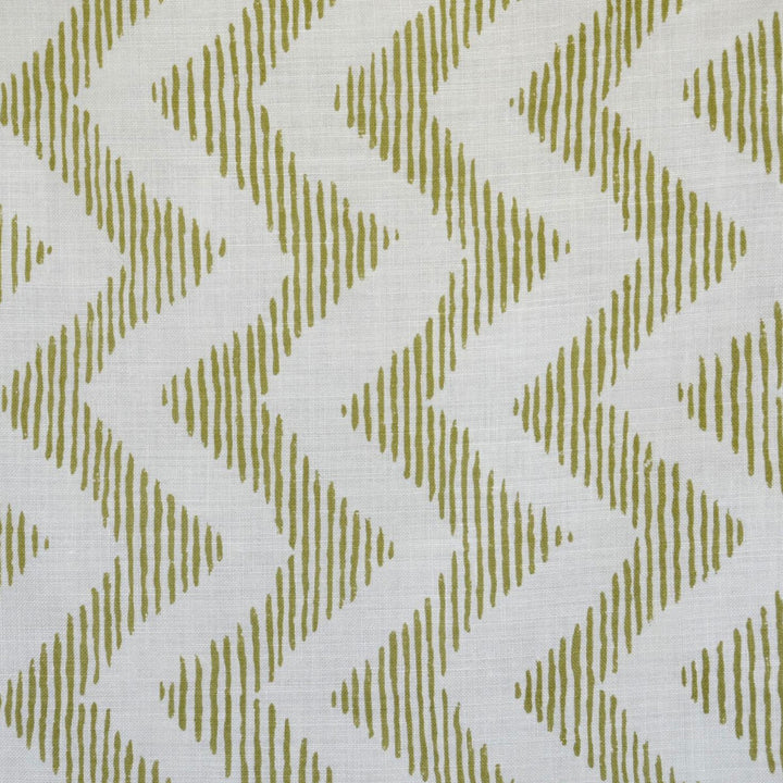 Colebrook Green/Oyster by Lee Jofa Fabric BLITHFIELD LINEN - 88%;POLYAMIDE - 12% United Kingdom Horizontal: 1.125 and Vertical: 10.5 54 - Fabric Carolina -