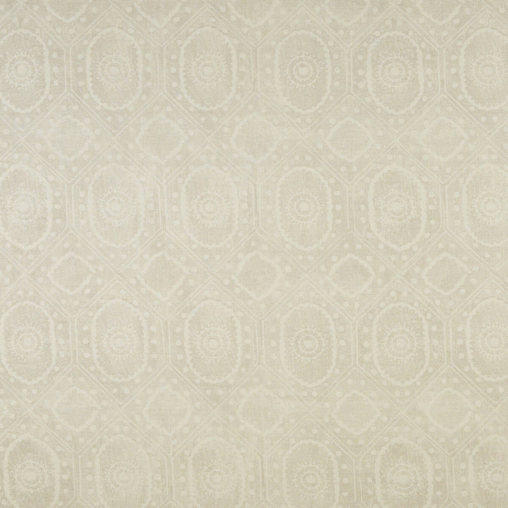 Diamond Grey by Lee Jofa Fabric Lee Jofa Fabric Diamond GreyFabric BLITHFIELD LINEN - 88%;POLYAMIDE - 12% United Kingdom </p><p>Repeat: H: 27, V: 20.5 54.25 - Fabric Carolina -
