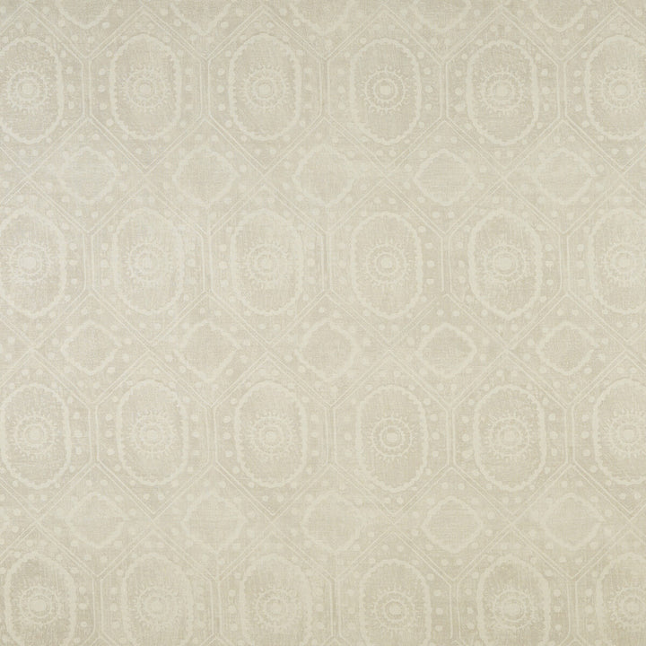 Diamond Grey by Lee Jofa Fabric Lee Jofa Fabric Diamond GreyFabric BLITHFIELD LINEN - 88%;POLYAMIDE - 12% United Kingdom </p><p>Repeat: H: 27, V: 20.5 54.25 - Fabric Carolina -
