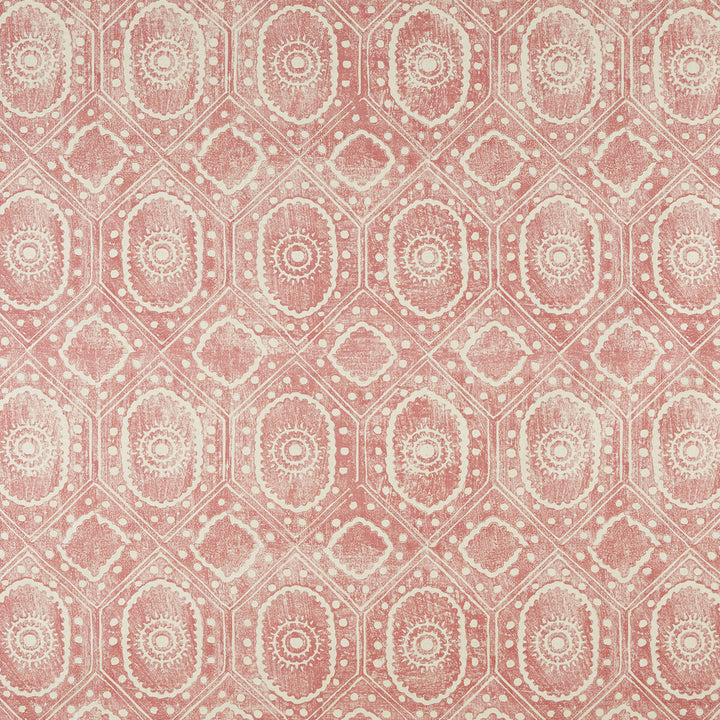 Diamond Red by Lee Jofa Fabric BLITHFIELD LINEN - 88%;POLYAMIDE - 12% United Kingdom Horizontal: 27 and Vertical: 20.5 54.25 - Fabric Carolina -