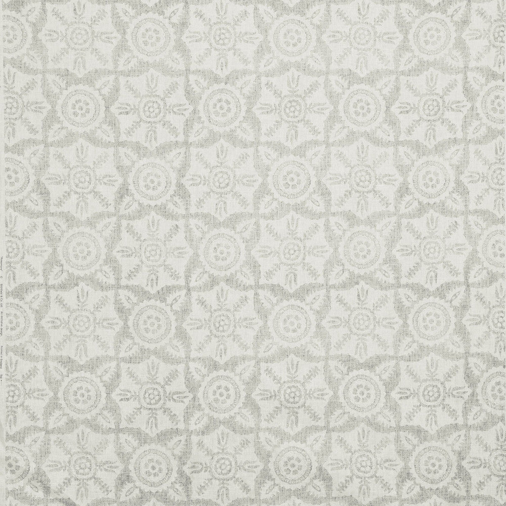 Rossmore Ii Grey by Lee Jofa Fabric BLITHFIELD LINEN - 100% United Kingdom Horizontal: 15 and Vertical: 15 52.75 - Fabric Carolina -