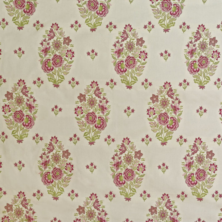 Aylesbury Rose/Green by Lee Jofa Fabric BLITHFIELD VISCOSE - 65%;COTTON - 35% Italy LIGHT Horizontal: 13.98 and Vertical: 21.99 55.91 - Fabric Carolina -