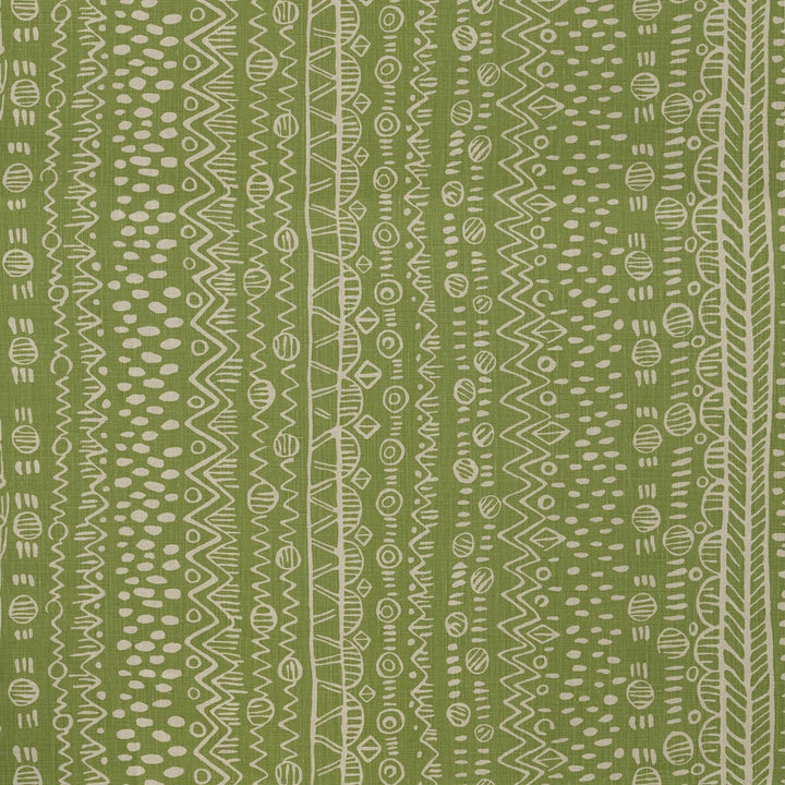 Chester Spring Green by Lee Jofa Fabric Lee Jofa Fabric Chester Spring GreenFabric BLITHFIELD LINEN - 100% United Kingdom </p><p>Repeat: H: 50, V: 25.1 50.3 - Fabric Carolina -
