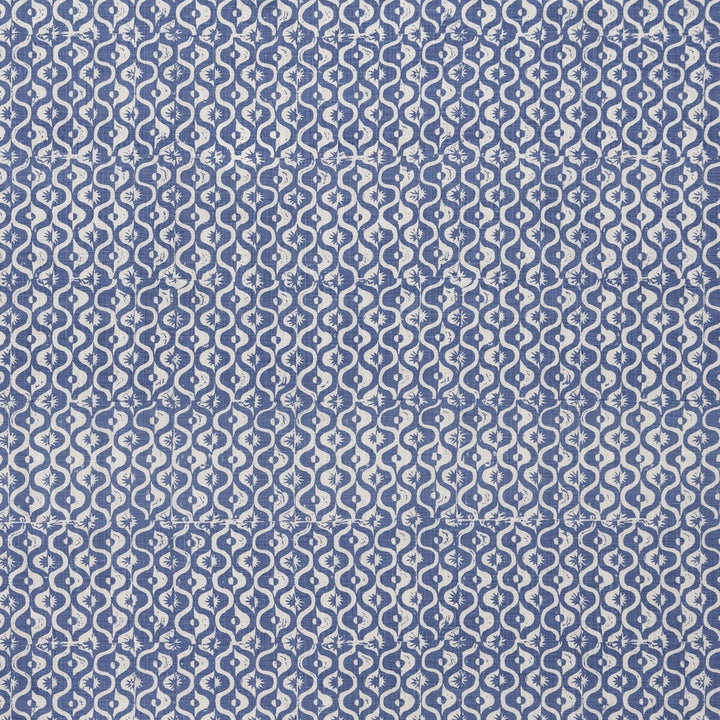 Small Medallion Azure by Lee Jofa Fabric Lee Jofa Fabric Small Medallion AzureFabric BLITHFIELD LINEN - 100% United Kingdom </p><p>Repeat: H: 17.1, V: 37.7 51.1 - Fabric Carolina -