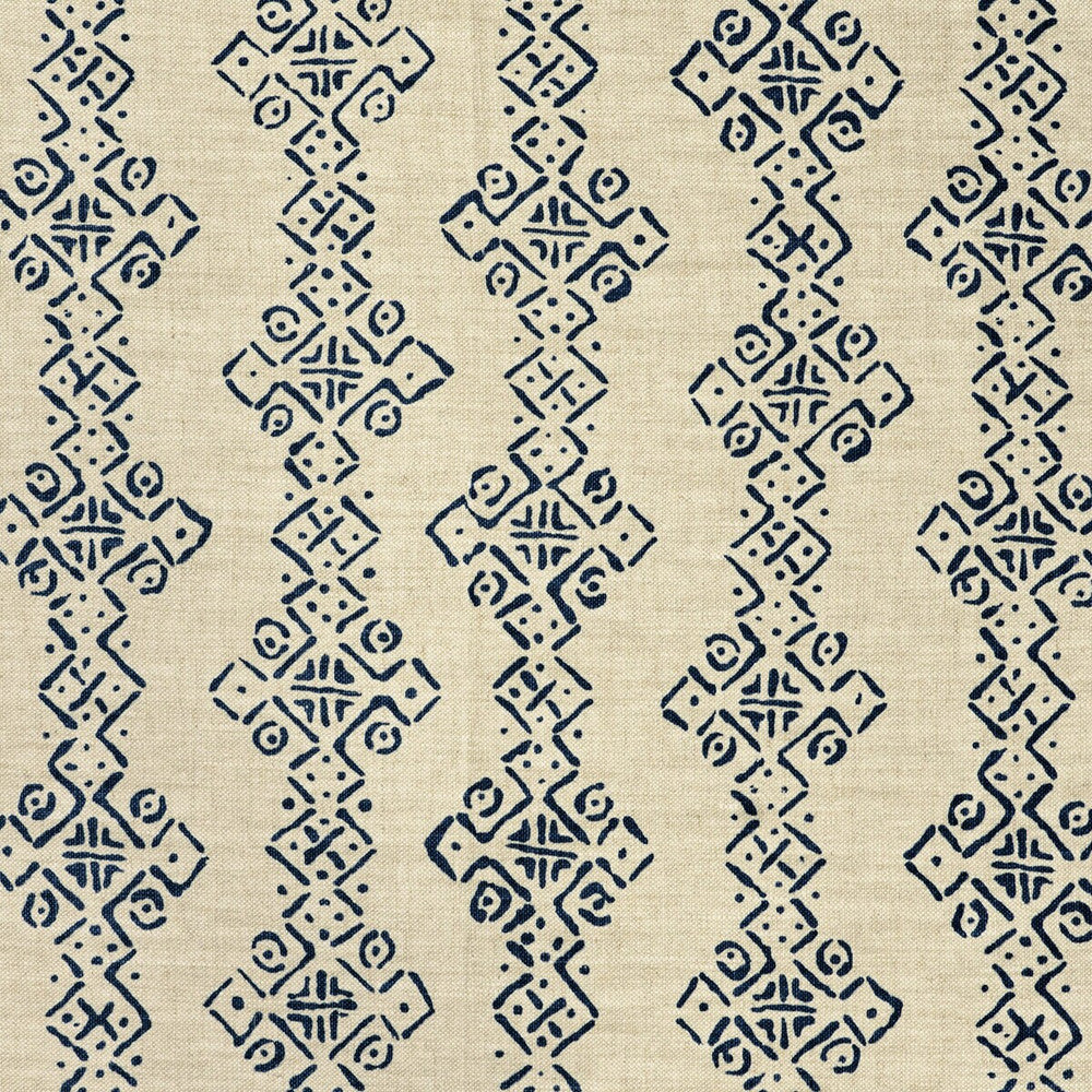Mali Indigo by Lee Jofa Fabric BLITHFIELD LINEN - 100% United Kingdom MEDIUM Horizontal: 26 and Vertical: 36 52.8 - Fabric Carolina -