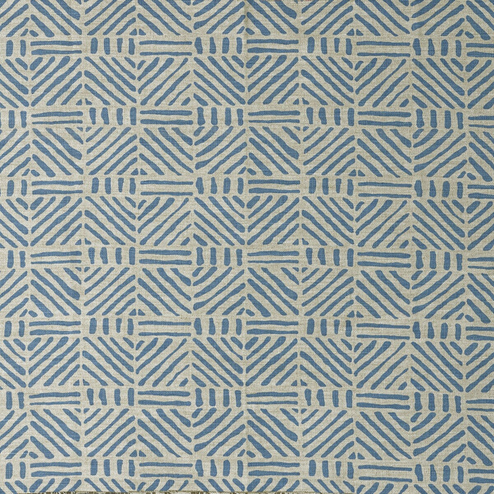 Linwood Lagoon by Lee Jofa Fabric BLITHFIELD LINEN - 100% United Kingdom MEDIUM Horizontal: 17.3 and Vertical: 11.5 52.8 - Fabric Carolina -