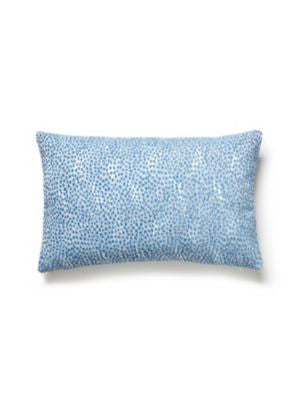 <p>Flurry Pillow 14 X 22 - Ciel BILFLURPILL0004 by Scalamandre Pillows</p><p><strong>Required Minimum Quantity Purchase: Product</p><p>Book: </p><p>Content: 25% COTTON, 34% VISCOSE, 36% POLYESTER, 5% LUXCELLE</p><p>Origin: </p><p>Performance: </p><p>Repeat: Horizontal: and Vertical: </p><p>Width: 0</p>