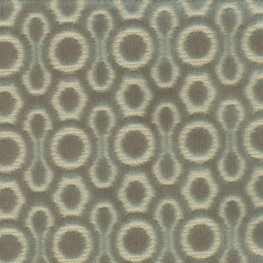 Brussels 4920 131 Vanilla by Magnolia Fabric See sample 68% Viscose 32% Polyester INDIA 200,000+ </p><p>Repeat: Horizontal: 0 and Vertical: 0 54" - Fabric Carolina -