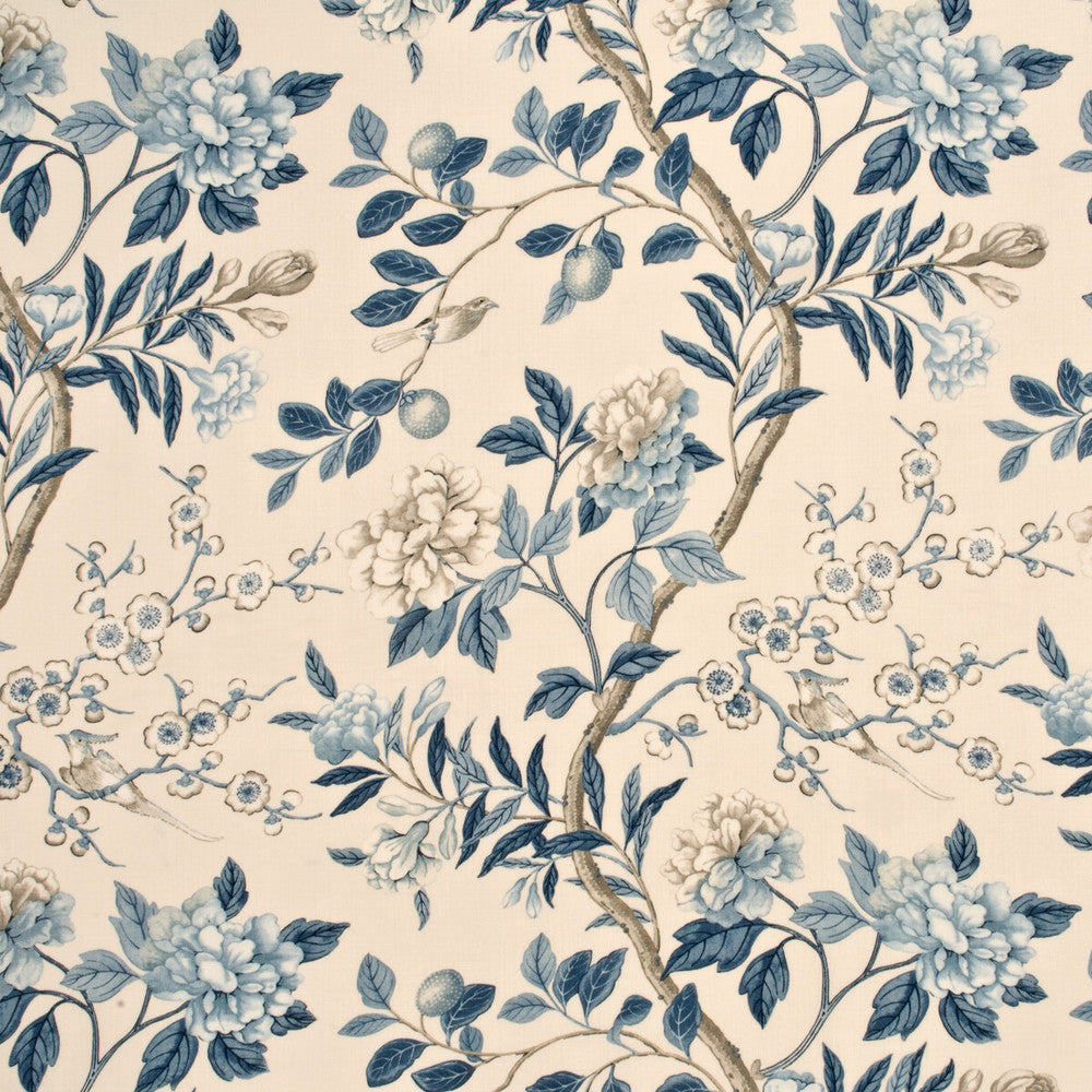 Emperor'S Garden Blue/Cream by G P & J Baker Fabric G P & J Baker Fabric Emperor'S Garden Blue/CreamFabric EMPEROR'S GARDEN LINEN - 100% United Kingdom </p><p>Repeat: H: 26.989, V: 31.914 53.978 - Fabric Carolina -